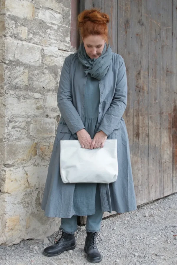 Taschen*FRA.SA Mini-Shopper NINA in vintage weiss/grau (ice) - supersoftes, recyceltes Leder