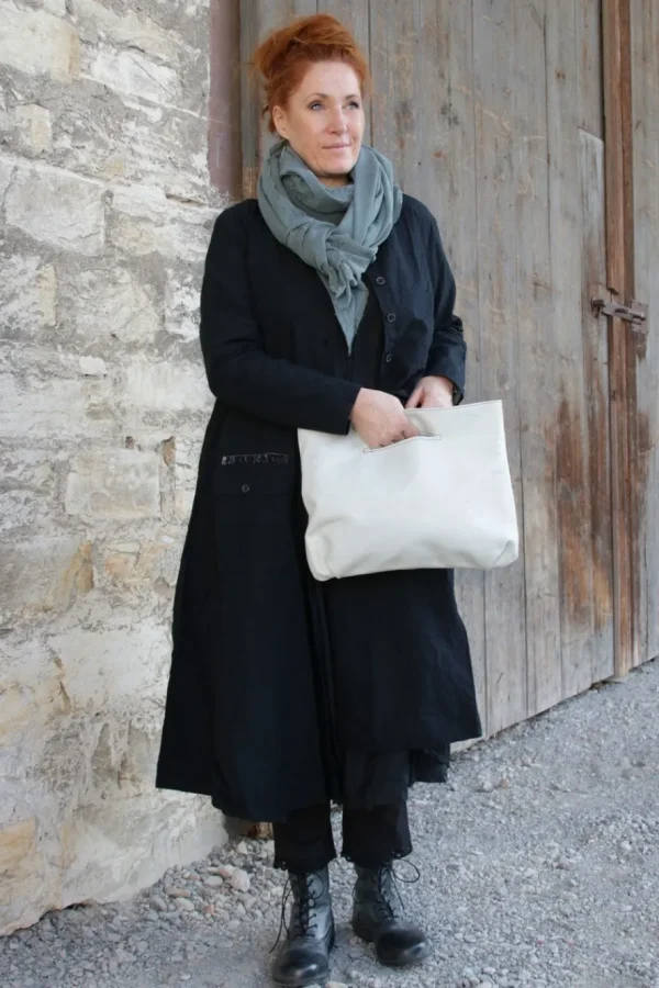 Taschen*FRA.SA Mini-Shopper NINA in vintage weiss/grau (ice) - supersoftes, recyceltes Leder