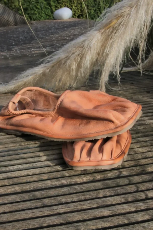 Ballerinas*LOFINA süßer Ballerina 2340 in camelbraun mit Rundumgummi - recyceltes Leder